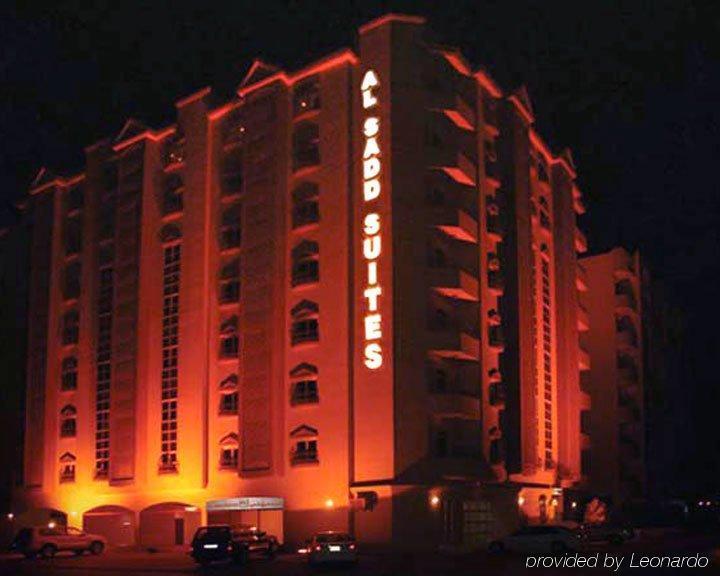 Al Sadd Suites Hotel