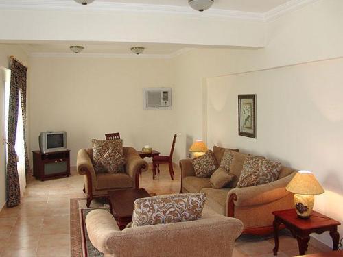 Al Sadd Suites Hotel 3*